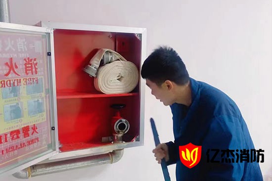 超市消防維保不可忽視：發(fā)現(xiàn)隱患及時(shí)處理，讓消防安全無(wú)憂