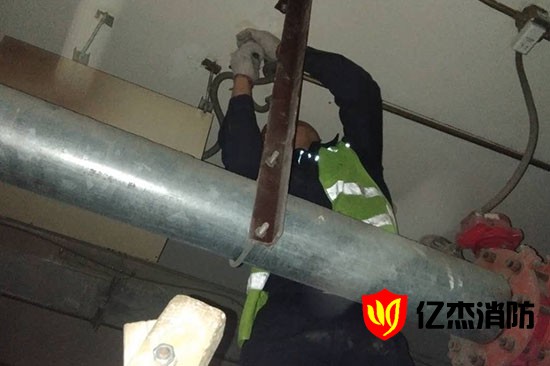 �|����������ͨ�^�˜ʻ������cҎ������������������|��